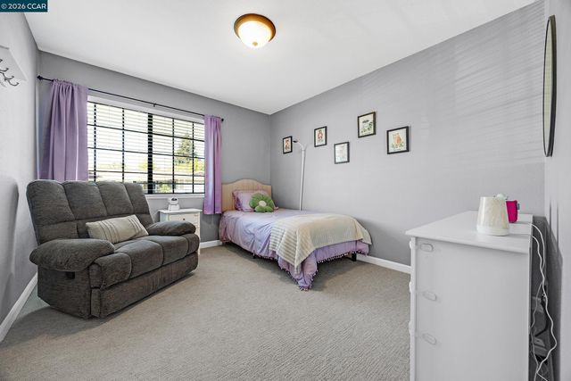 8569 Wicklow Ln, Dublin, CA 94568
