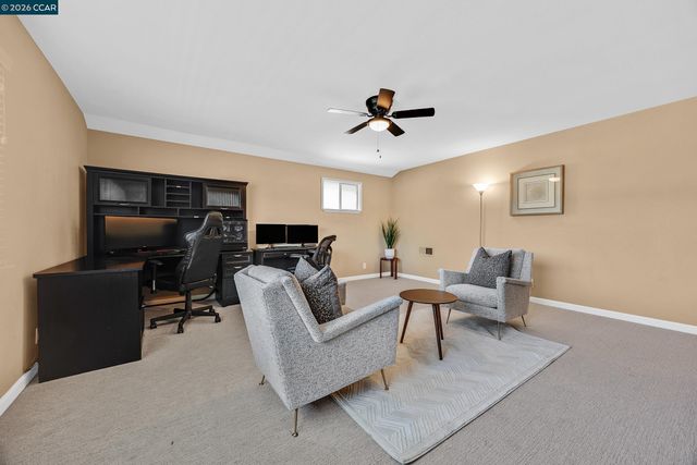 8569 Wicklow Ln, Dublin, CA 94568