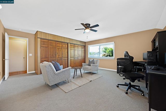 8569 Wicklow Ln, Dublin, CA 94568