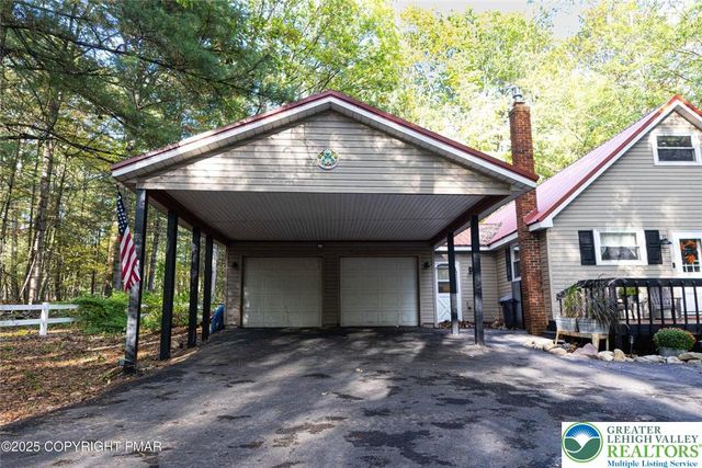 229 DeerPath, Polk Twp, PA 18058