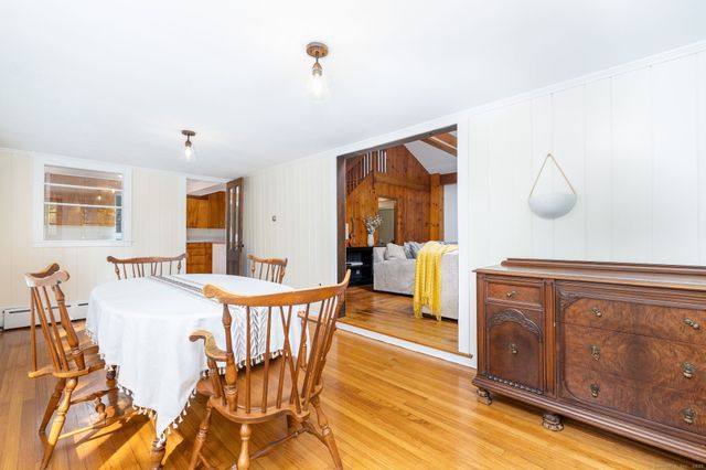 154 Wilburs Lane, Guilford, CT 06437