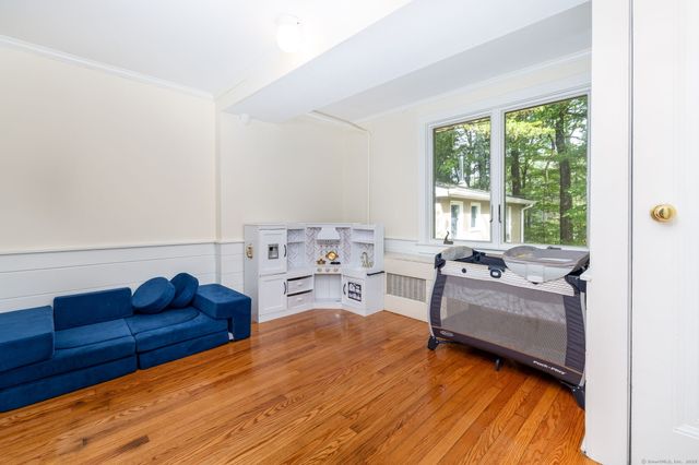 154 Wilburs Lane, Guilford, CT 06437