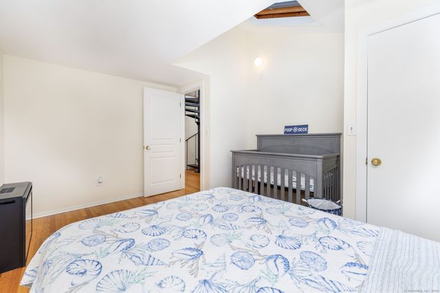 154 Wilburs Lane, Guilford, CT 06437