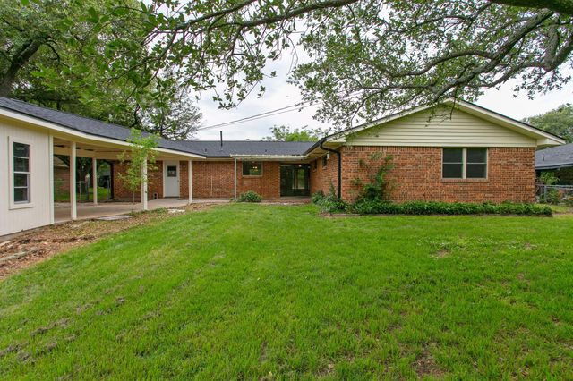 1307 Langford Street, College Station, TX 77840