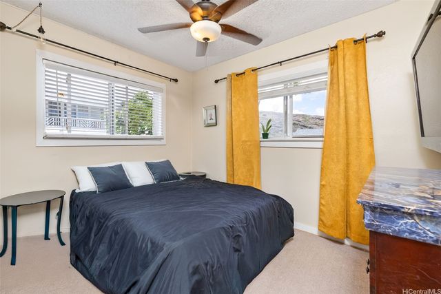 298 Moomuku Place, Honolulu, HI 96821