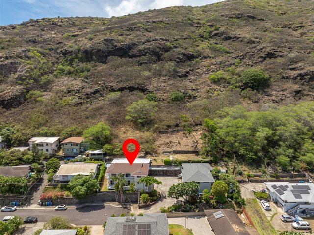 298 Moomuku Place, Honolulu, HI 96821