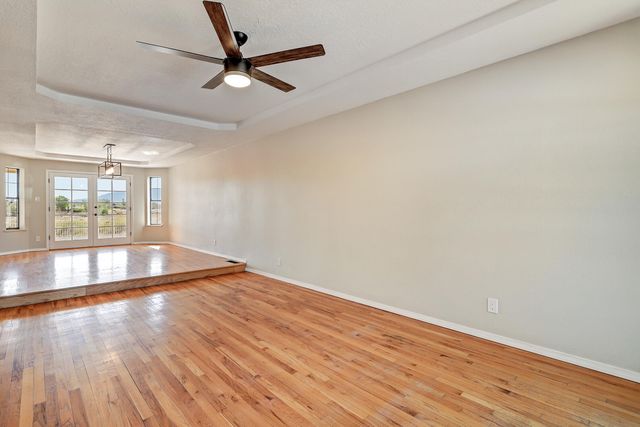 564 NICKLAUS Drive SE, Rio Rancho, NM 87124