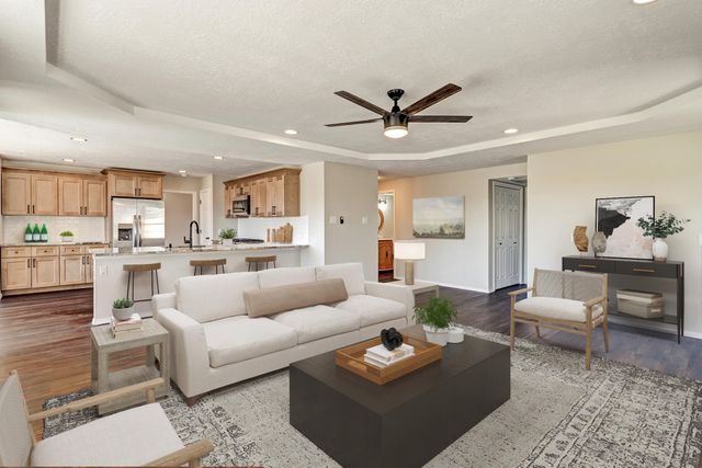 564 NICKLAUS Drive SE, Rio Rancho, NM 87124