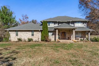 827 Crescent Drive, Cookeville, TN 38501