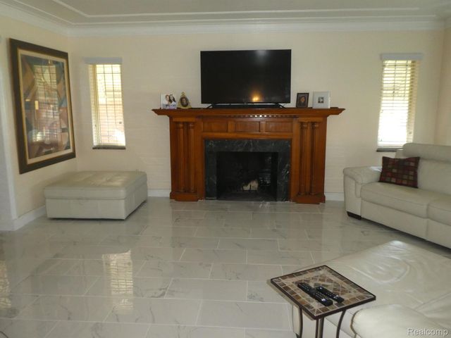 17360 NORTHLAWN Street, Detroit, MI 48221