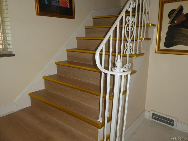 17360 NORTHLAWN Street, Detroit, MI 48221