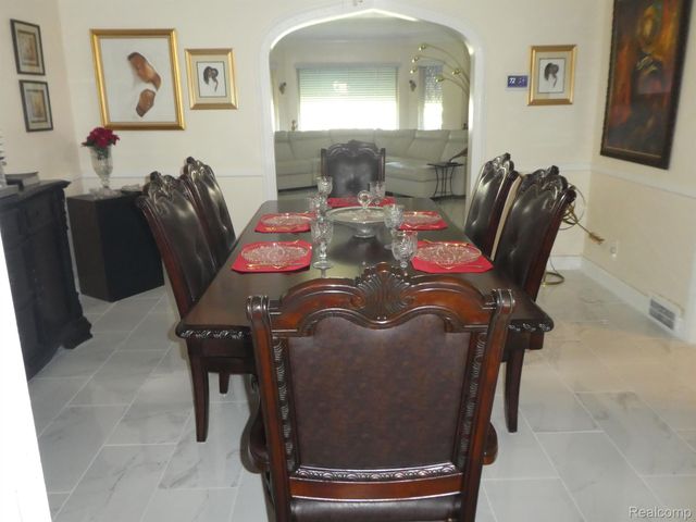 17360 NORTHLAWN Street, Detroit, MI 48221