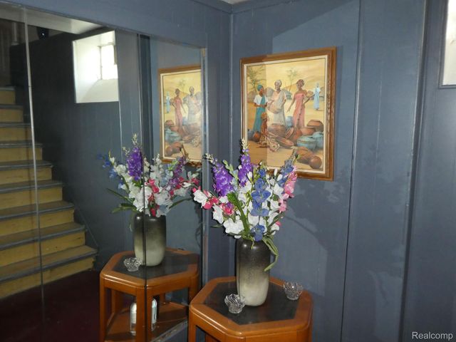 17360 NORTHLAWN Street, Detroit, MI 48221