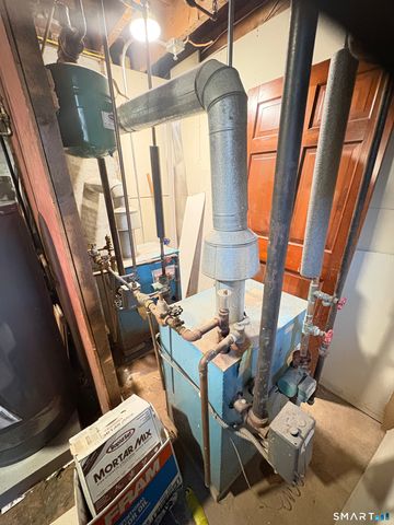 121 Willow Street, Meriden, CT 06450