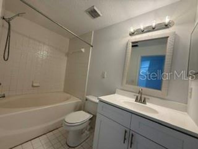 5536 METROWEST BOULEVARD 8-101, Orlando, FL 32811