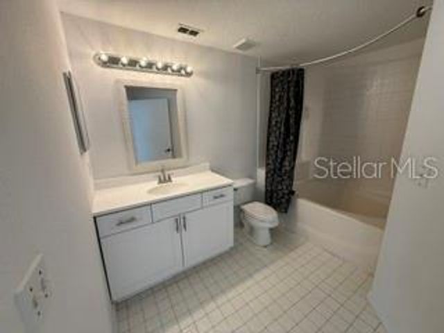 5536 METROWEST BOULEVARD 8-101, Orlando, FL 32811