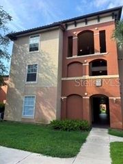 5536 METROWEST BOULEVARD 8-101, Orlando, FL 32811