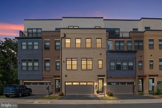 23391 MCDONALD LOCH TER, Ashburn, VA 20148