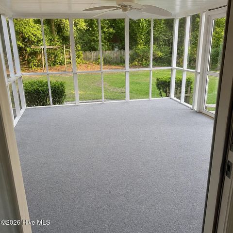 125 Bishop Drive, Winterville, NC 28590