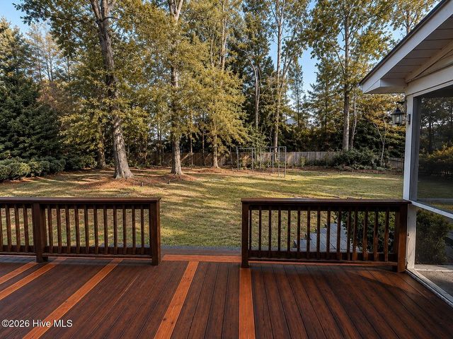 125 Bishop Drive, Winterville, NC 28590