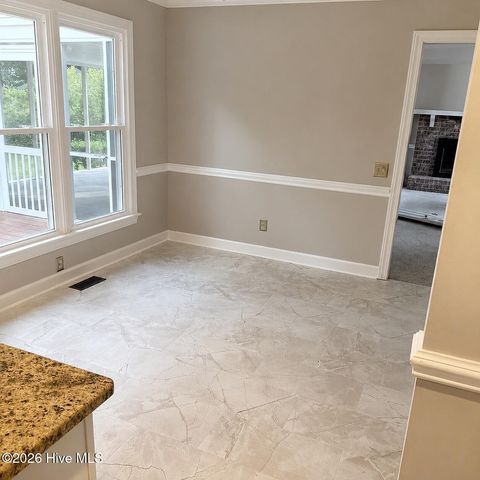 125 Bishop Drive, Winterville, NC 28590