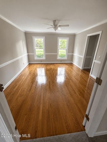 125 Bishop Drive, Winterville, NC 28590