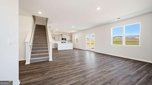 105 White Spruce Way, Newnan, GA 30265