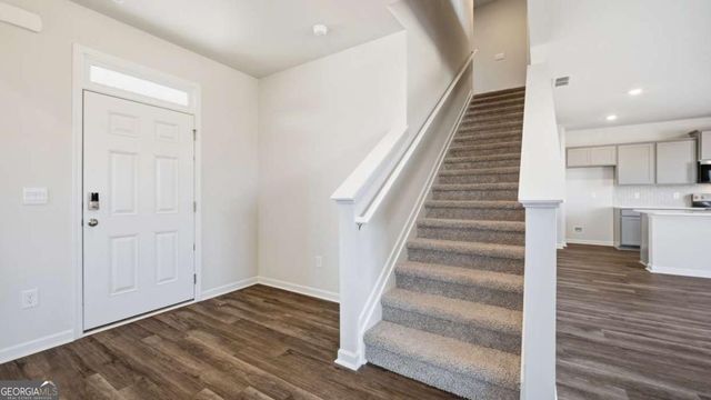 105 White Spruce Way, Newnan, GA 30265