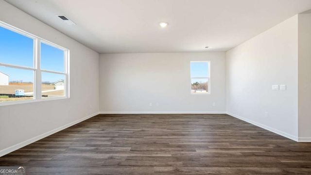 105 White Spruce Way, Newnan, GA 30265