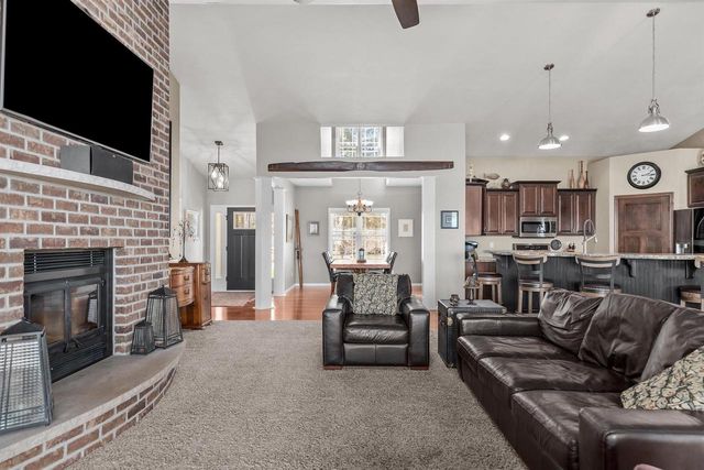 3366 HARBOR BAY ROAD, Oshkosh, WI 54901