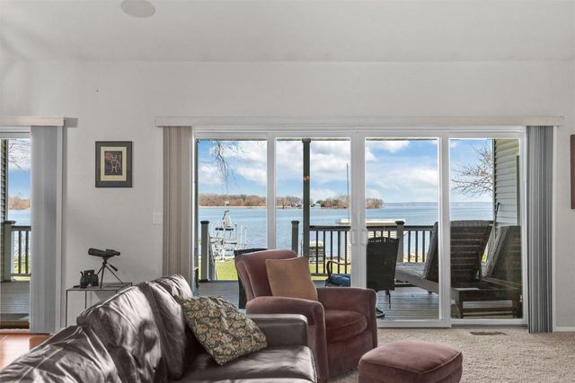 3366 HARBOR BAY ROAD, Oshkosh, WI 54901