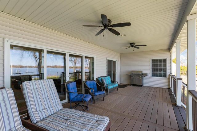 3366 HARBOR BAY ROAD, Oshkosh, WI 54901