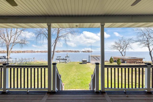 3366 HARBOR BAY ROAD, Oshkosh, WI 54901