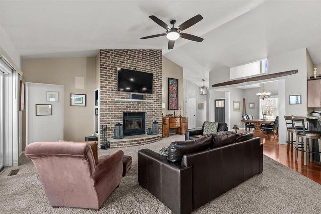 3366 HARBOR BAY ROAD, Oshkosh, WI 54901
