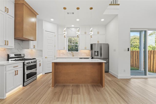 5845 Millar Drive, Dallas, TX 75236