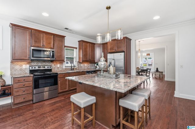 1048 DANBERRY LANE, Hoover, AL 35242