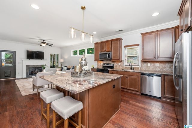 1048 DANBERRY LANE, Hoover, AL 35242