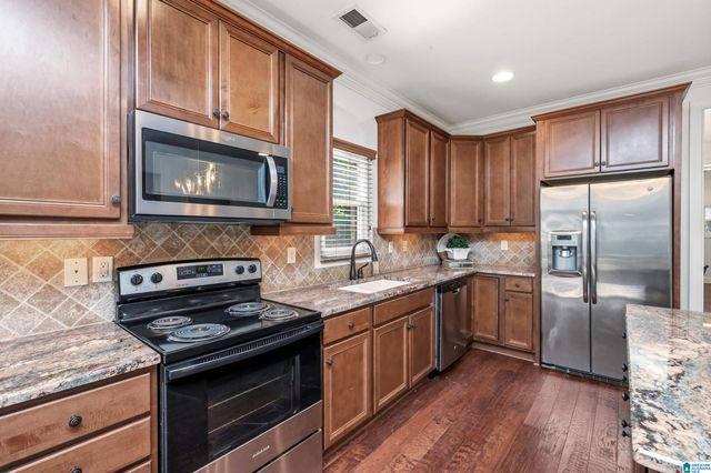 1048 DANBERRY LANE, Hoover, AL 35242