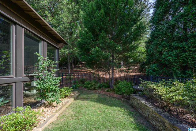 1048 DANBERRY LANE, Hoover, AL 35242