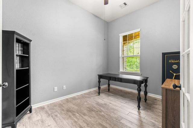 113 Logan Pass Court, Montgomery, TX 77316