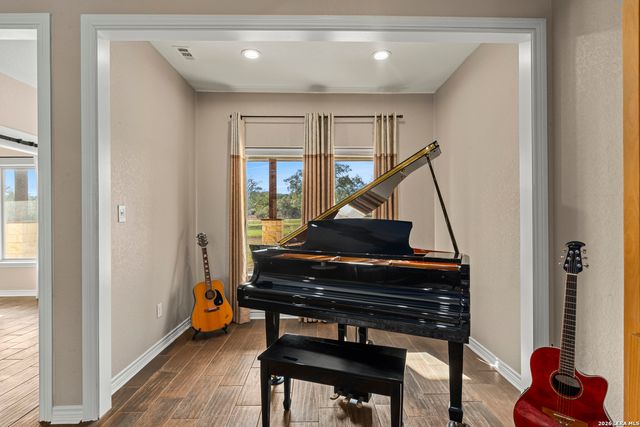 789 Privilege Estates, Pipe Creek, TX 78063