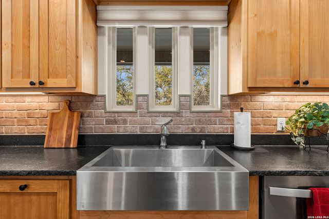 789 Privilege Estates, Pipe Creek, TX 78063