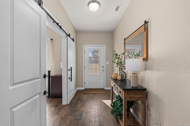 789 Privilege Estates, Pipe Creek, TX 78063