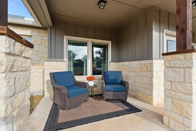 789 Privilege Estates, Pipe Creek, TX 78063