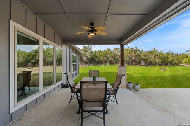 789 Privilege Estates, Pipe Creek, TX 78063