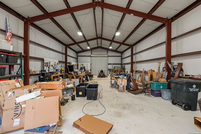 789 Privilege Estates, Pipe Creek, TX 78063