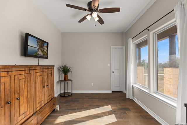 789 Privilege Estates, Pipe Creek, TX 78063