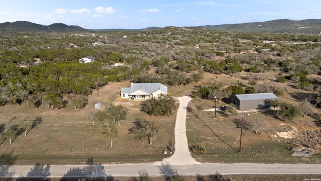789 Privilege Estates, Pipe Creek, TX 78063
