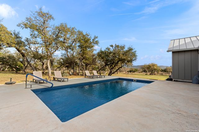 789 Privilege Estates, Pipe Creek, TX 78063
