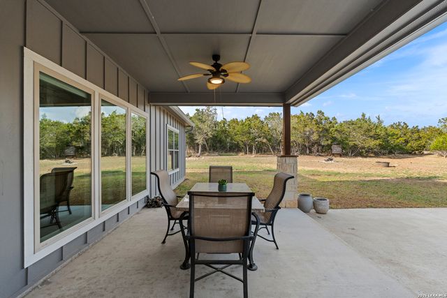 789 Privilege Estates, Pipe Creek, TX 78063